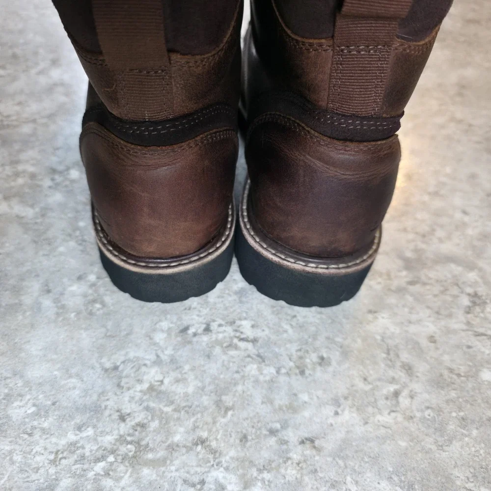 LL Bean Rugged Cozy Boots Womens 9 Brown Leather Sherpa Vibram Sole *No Insoles